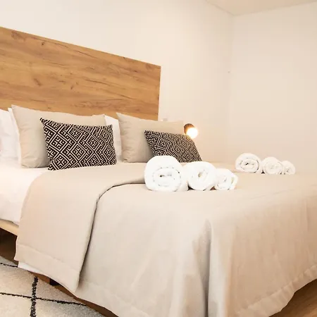 Refugio Da Muralha - By Sch Apartament