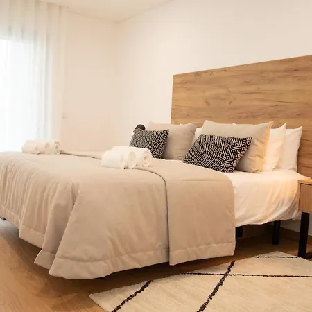 Refugio Da Muralha - By Sch * Ναζαρέ